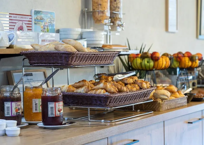 La Pinède 3* Ajaccio (Corsica)