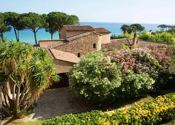 La Pinède 3* Ajaccio (Corsica)