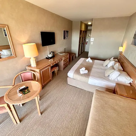 Hotel La Pinede